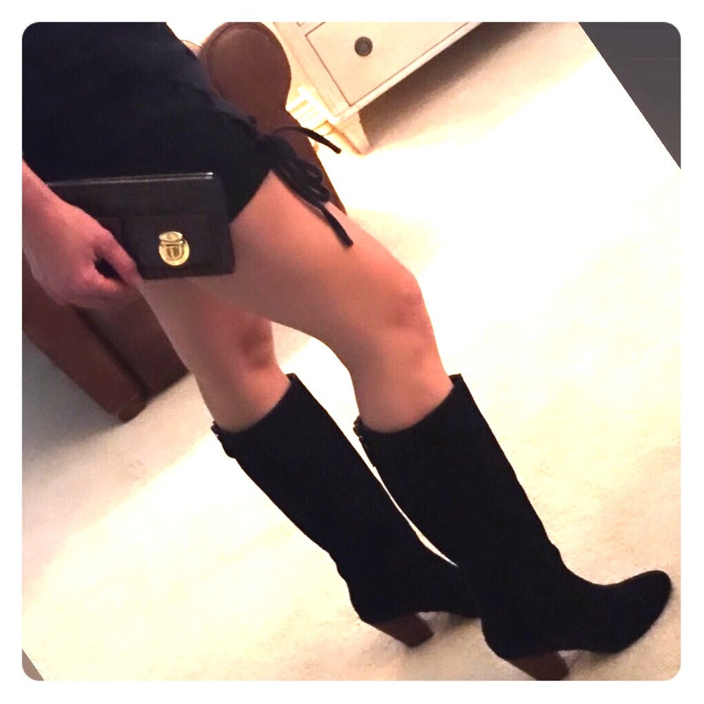 Matisse black knee-high suede boots 8.5